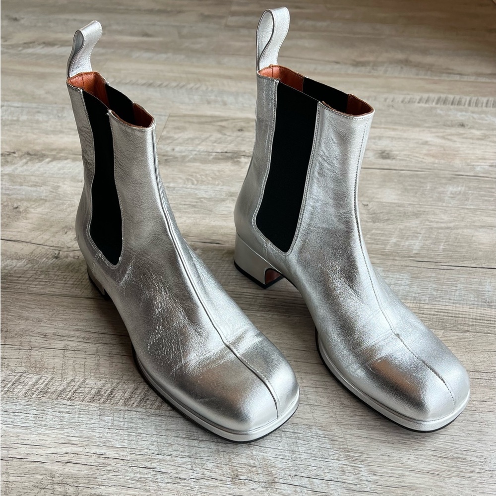 MANU Atelier Leather Metallic Silver Square Toed Chelsea Heeled Boots